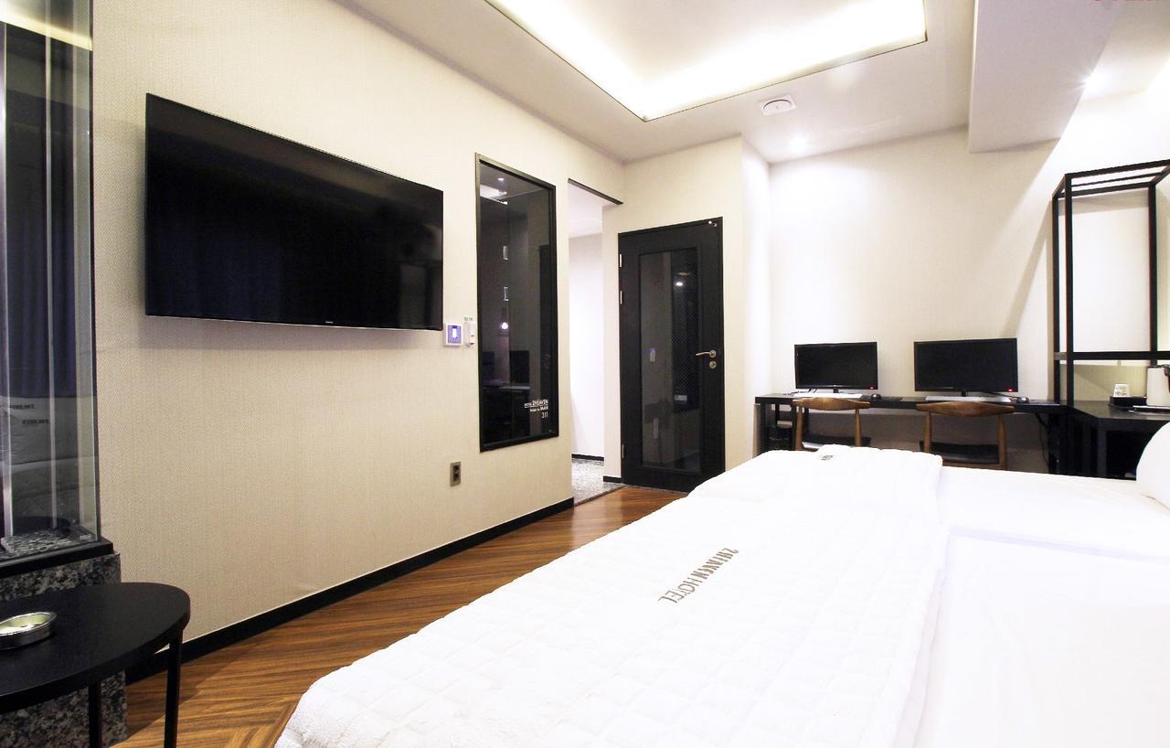 Toheaven Hotel Gaya Theme Park Gimhae Екстер'єр фото